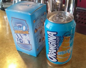 Orangina Miss O La Canette AntiFoot emballage et canette