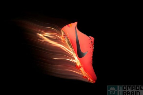 Les shoes de foot enflammées