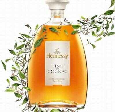 Cognac et tasse de thé