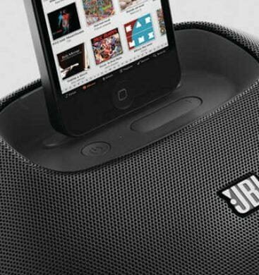 Breaking News : Un OVNI a kidnappé un iPhone 5 ! Test exclusif JBL OnBeat Micro