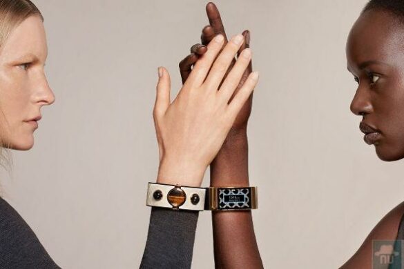 Peau de serpent et pierres précieuses pour bracelet connecté de luxe !