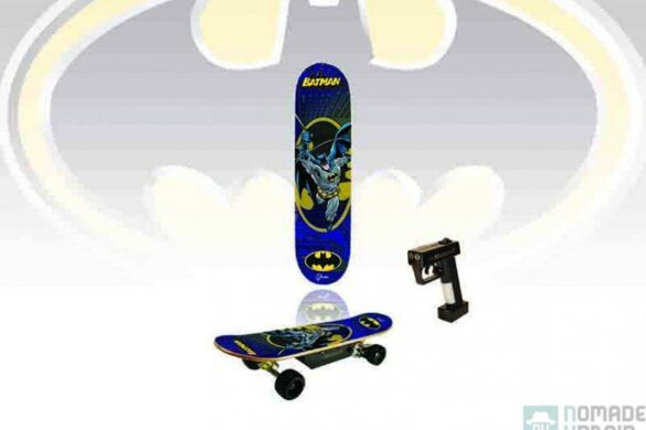 1 Jouet par Jour, Épisode 4/10 : L&rsquo;attaque des Bat-skateboards