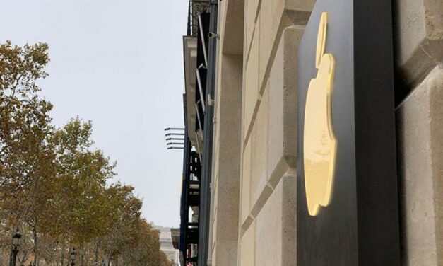 Apple Champs-Élysées, le plus beau d’Apple sur la plus belle avenue du monde !