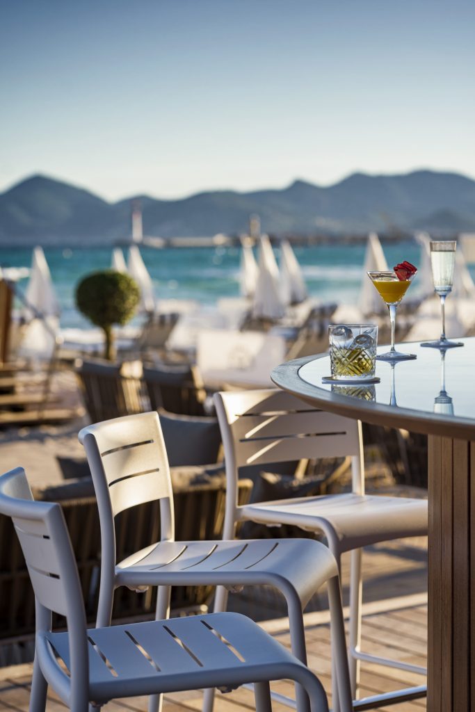 L’attribut alt de cette image est vide, son nom de fichier est Carlton-Cannes-The-Beach-Club-©RomeoBalancourt-13-683x1024.jpg.
