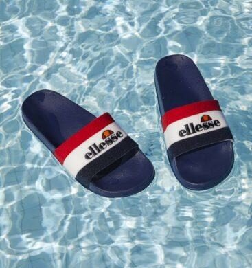 Claquettes Ellesse, le style à la plage