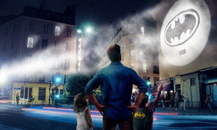 Ton Logo Batman, transforme ton mur en Gotham City!