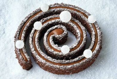 Le Jardin sous la Neige du Shangri-La Hôtel, l’idée gourmande du jour (16/24), la bûche de Noël hypnotique!