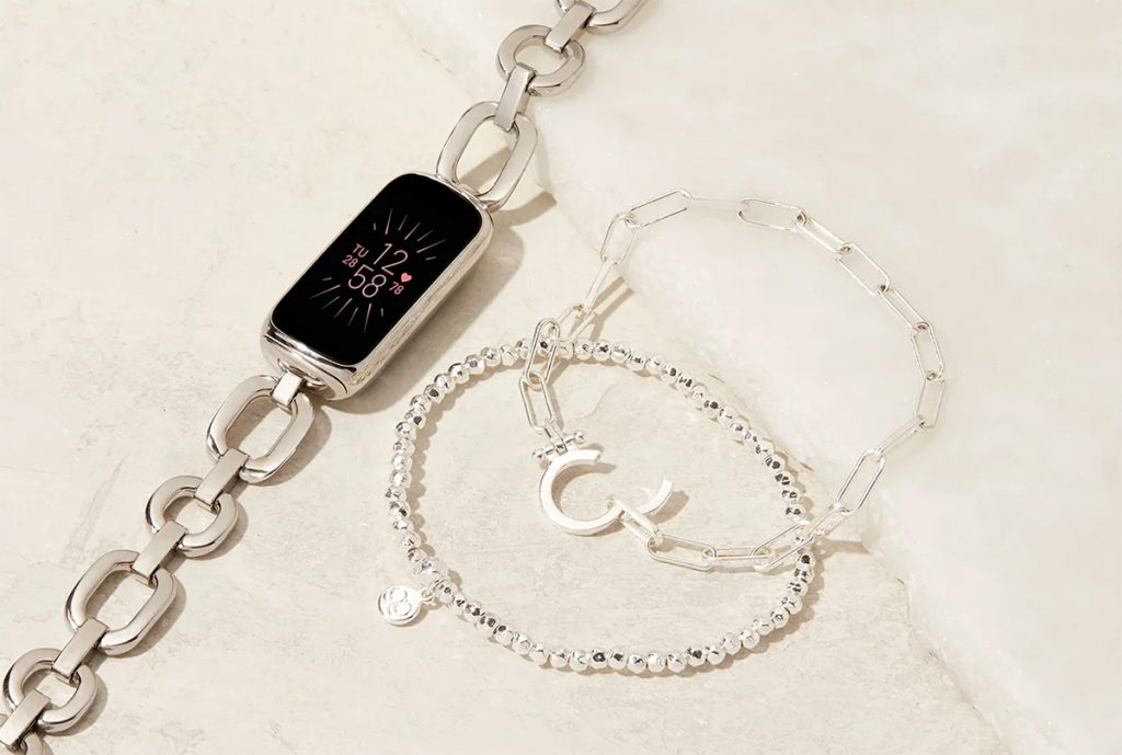 Fitbit X gorjana, la rencontre du bien être et du luxe ! Nomade Urbain