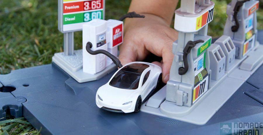 Matchbox Telsa Roadster 99% Recycled, l’avenir de la mini-voiture !