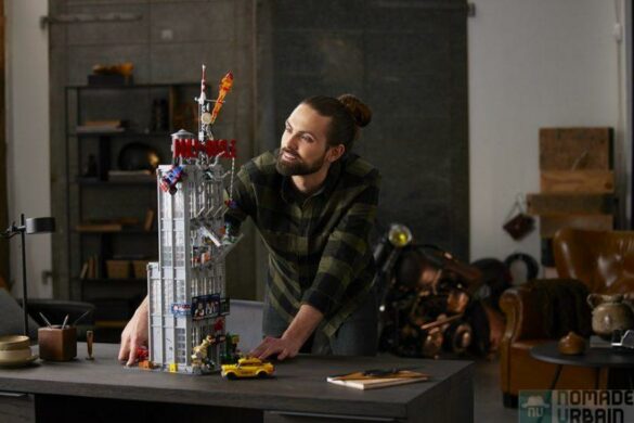 Lego Daily Bugle de Spiderman, 82 cm de set Marvel