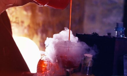 Potions & Co Halloween : mixologie, jeux, potions et magie !