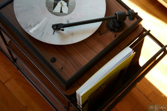 La Boite Concept Square : le vinyle se vit minimaliste