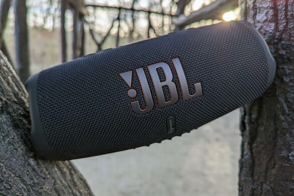 Test de la JBL Charge 5 : le nomadisme audio touche la perfection