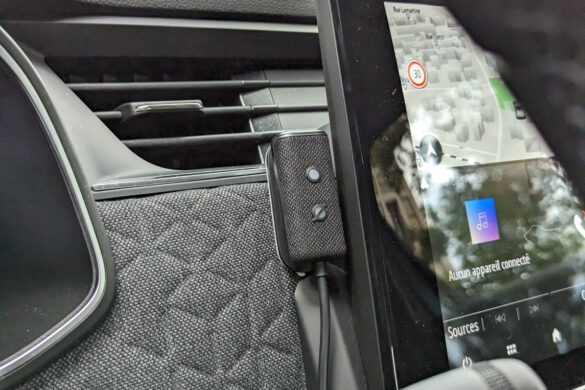 Test Amazon Echo Auto 2 : Alexa dans sa voiture, mais pourquoi ?