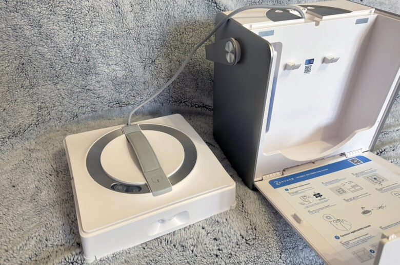 Test Ecovacs W2 Omni : le robot qui rend vos fenêtres translucides
