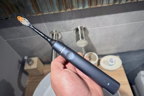 Test Philips Sonicare 9900 Prestige : La connectivité au service de nos dents !
