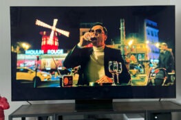 Test TCL C845 : La TV XXL de qualité se fait abordable