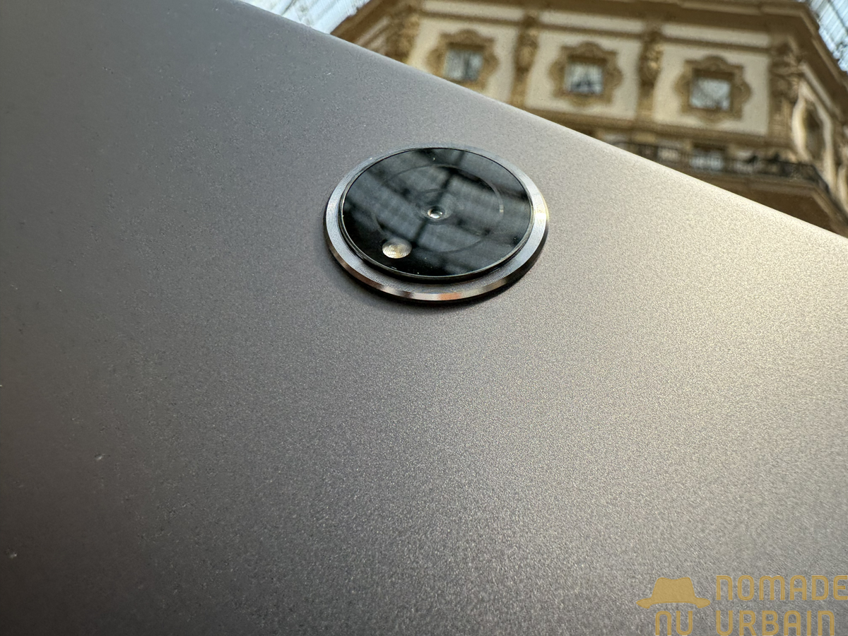 Design de la OnePlus Pad 2 : 12,1 pouces tout en équilibre