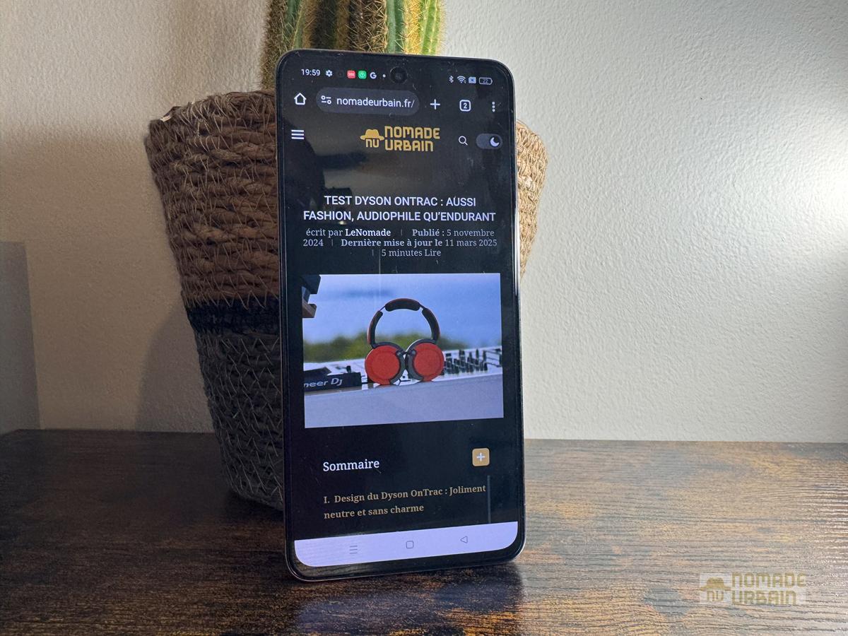 Test Oppo Reno 12 F : Un entrée de gamme 4G équilibré et stylé