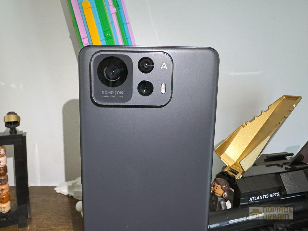 Asus Zenfone 12 Ultra : plus puissant, plus malin, mais pas sans failles