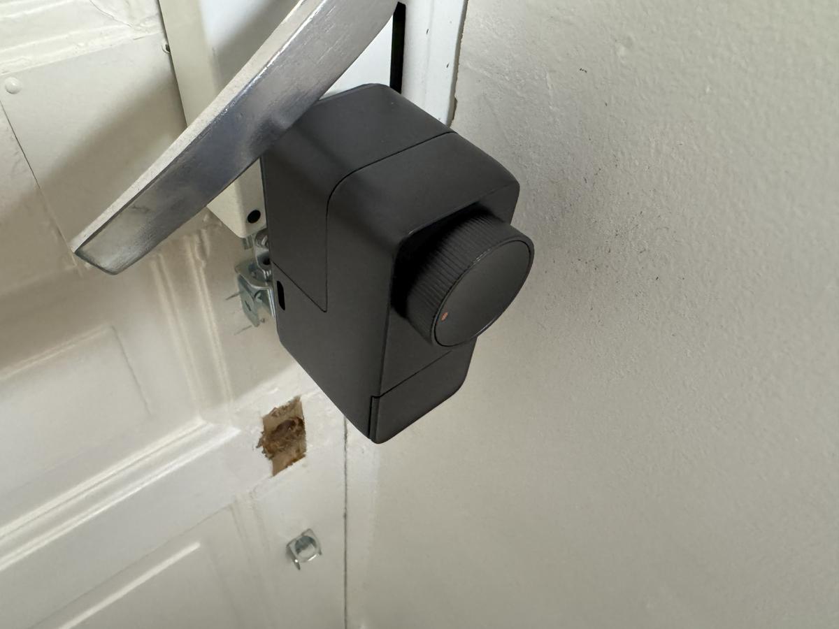 Test SwitchBot Lock Pro : Enfin une alternative accessible aux Nuki Smart Lock ?