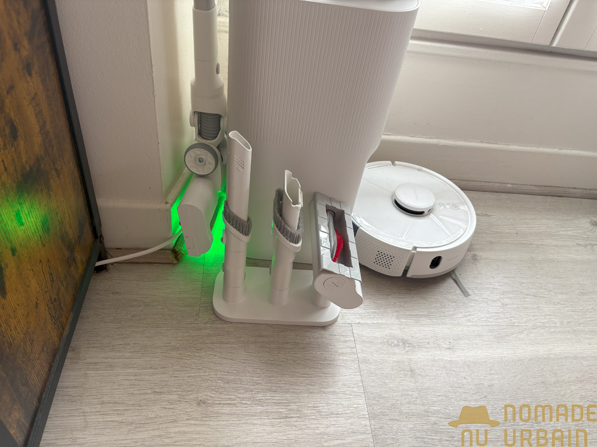 La base SwitchBot K10+ Pro Combo : elle prend de la hauteur