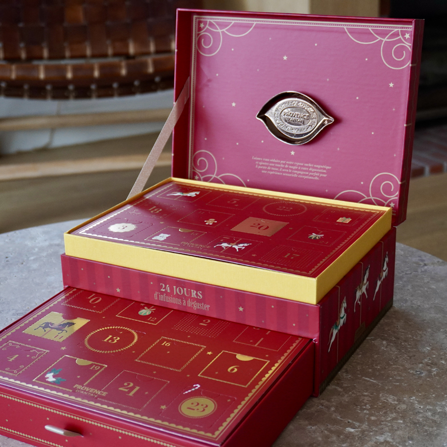 Calendrier de l'Avent Provence d'Antan Carrousel : un tour de manège pour sa dose de théine !