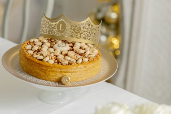 L&rsquo;épiphanie 2026 par Ladurée : feuilletage inversé et sablé