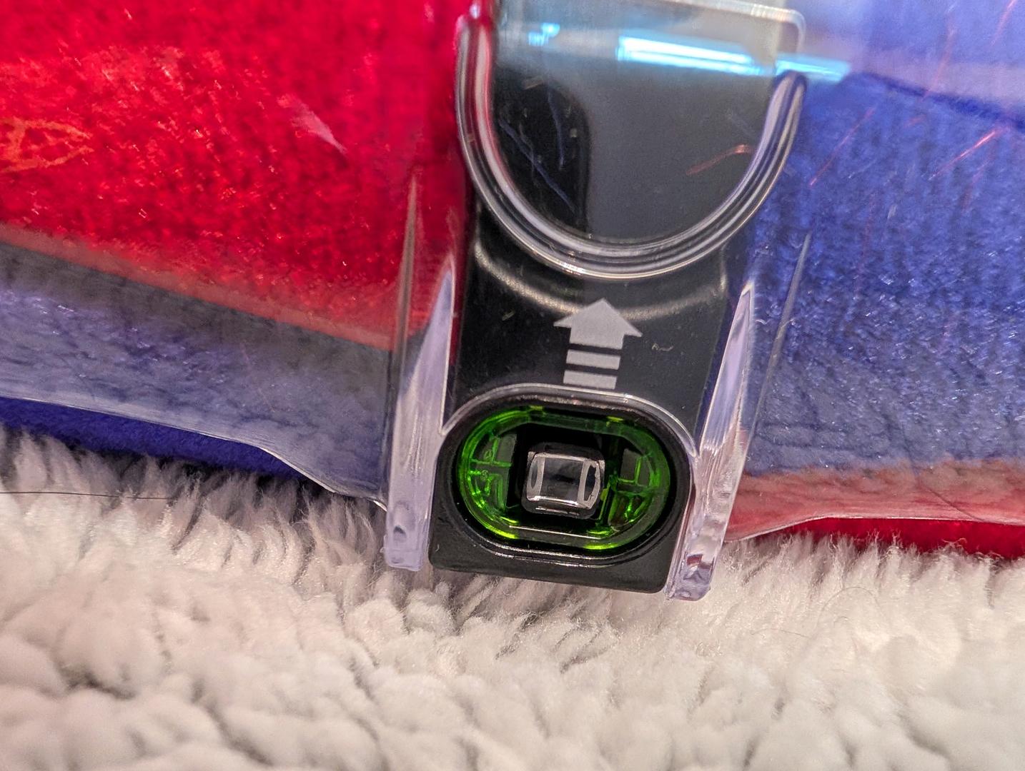 Les accessoires livrés avec le Dyson PencilVac : le strict nécessaire pour l'aspiration quotidienne