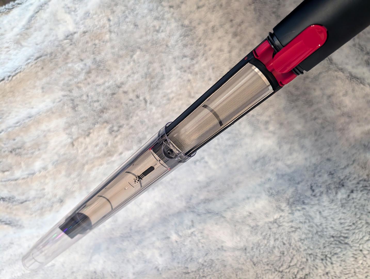 Design du Dyson PencilVac : de l’aspirateur à l’œuvre d’art