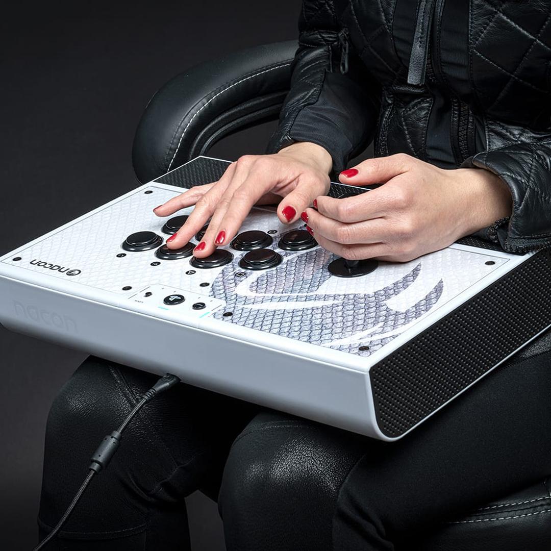 Nacon Daija Arcade Stick : Le K.O. technique 7 accessoires gaming immersion