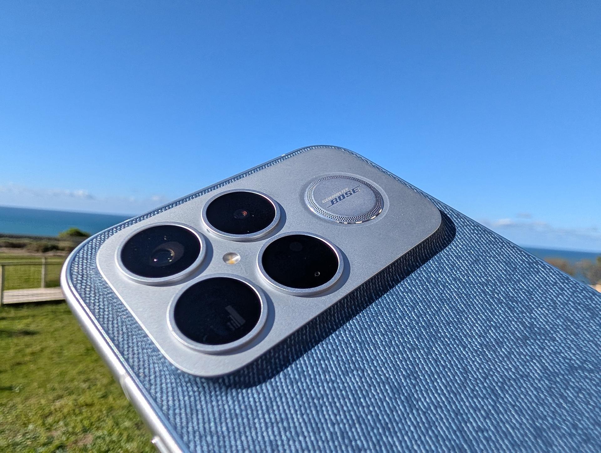 Photo : Un équipement photo ambitieux pour un smartphone gaming