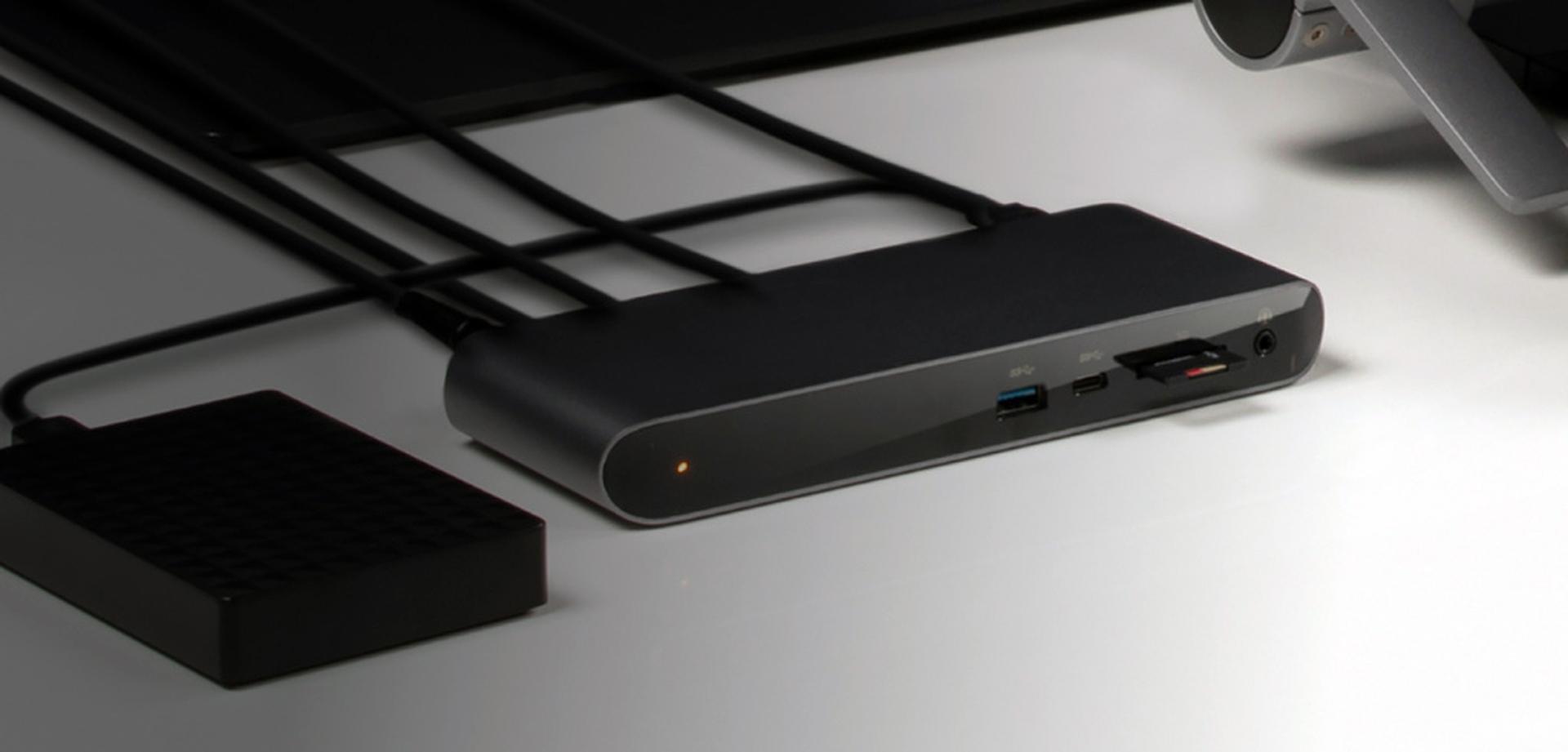 Belkin Hub 5-en-1 Thunderbolt 4 Core : Le chef d'orchestre invisible 5 accessoires bureautique ergonomiques et stylés