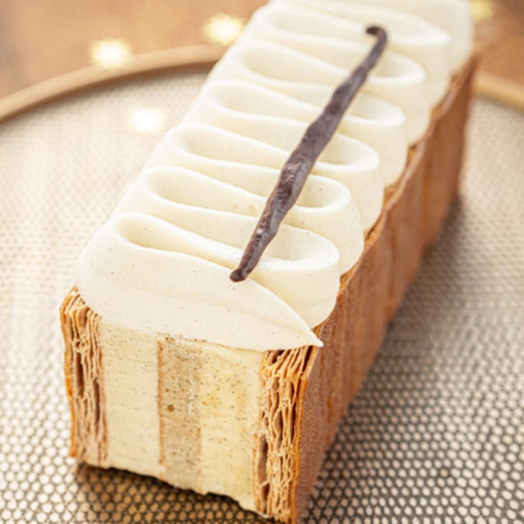 Bûche Glacée Millefeuille Vanille de Christophe Michalak : le classique givré