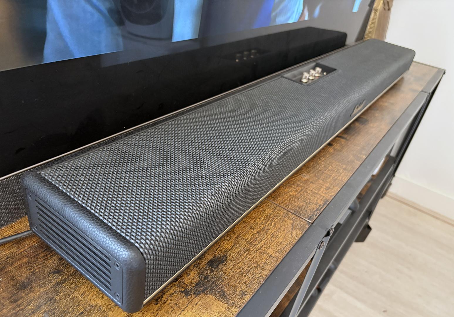 Design de la Marshall Heston 120 : Une grille de tresse de toute beauté