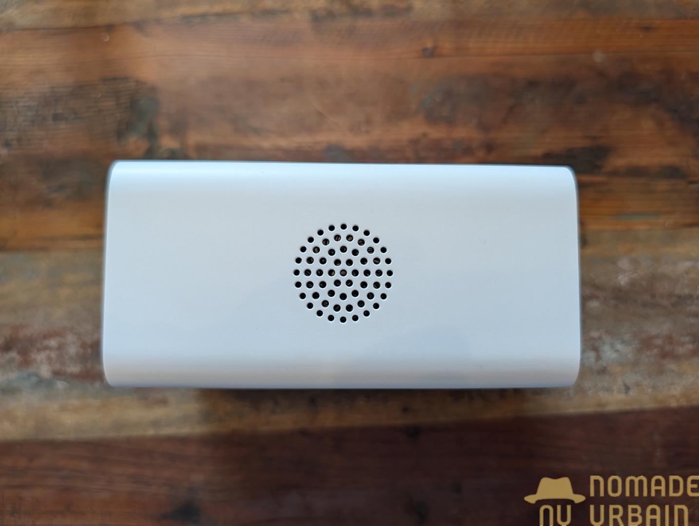 Design de la Xiaomi BW400 Pro : un bloc massif à l'allure futuriste