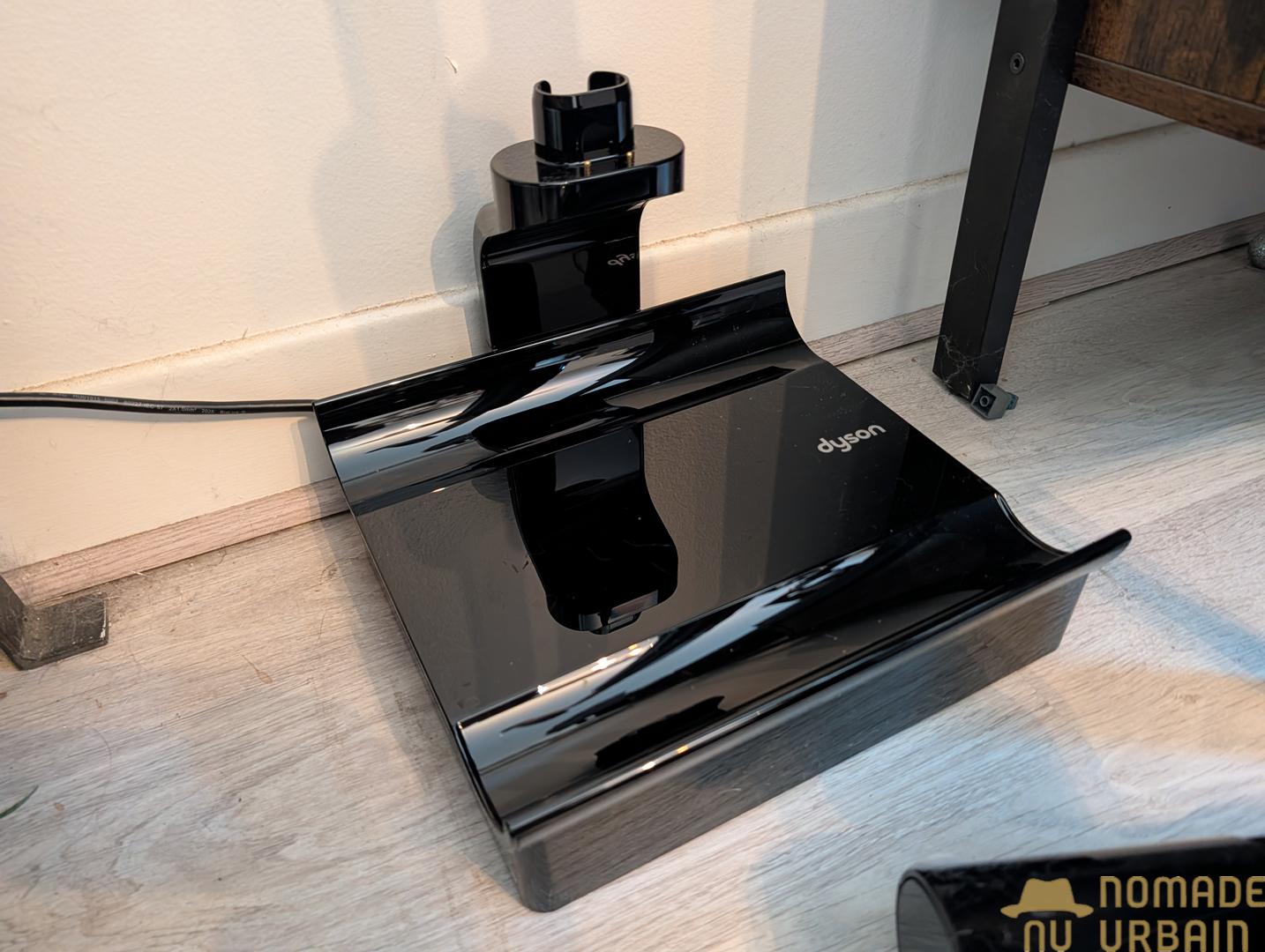 Design du Dyson Clean+Wash Hygiene : laver avec style