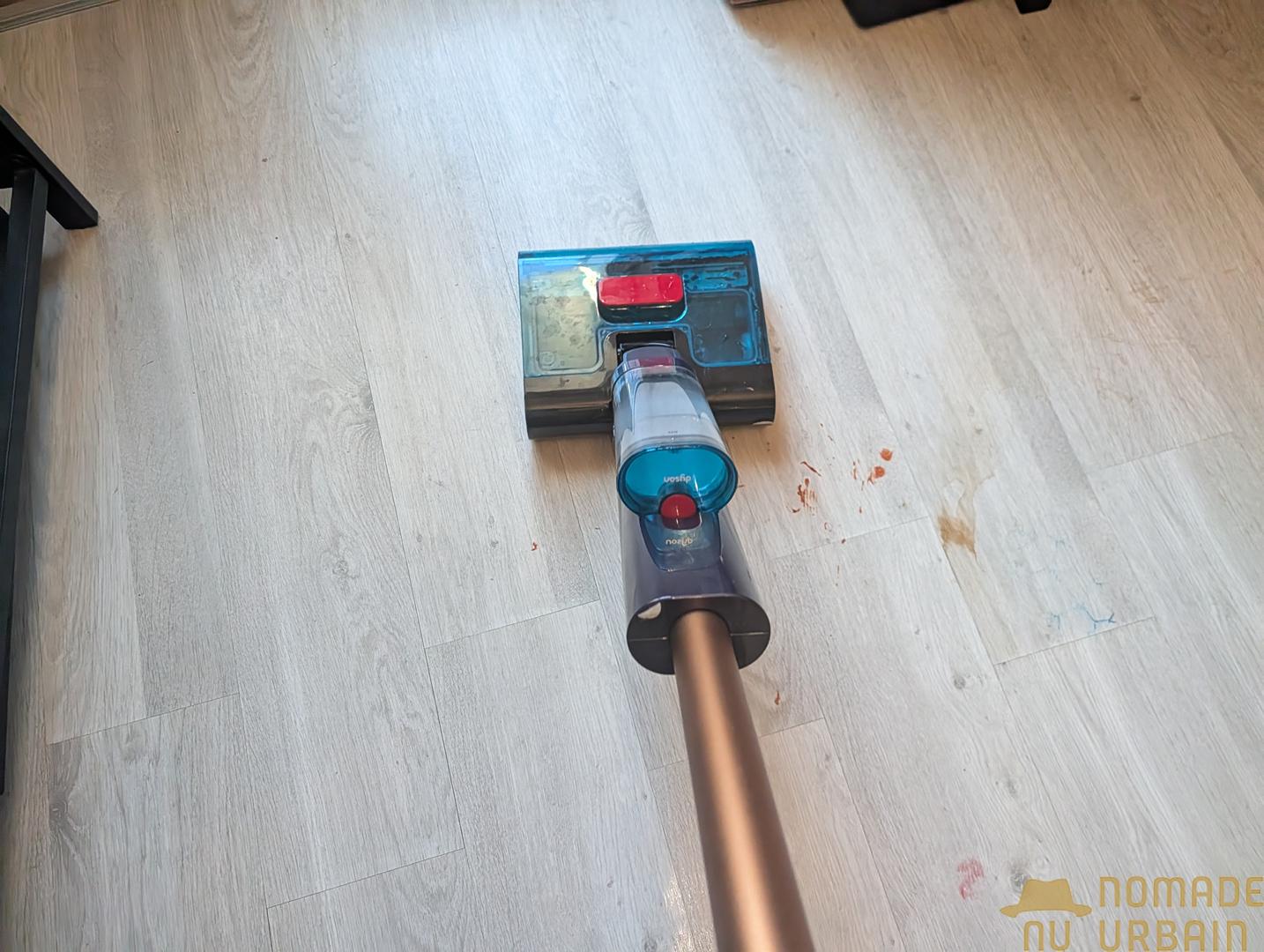 Performances de lavage du Dyson Clean+Wash Hygiene : très efficace mais il faut parfois insister