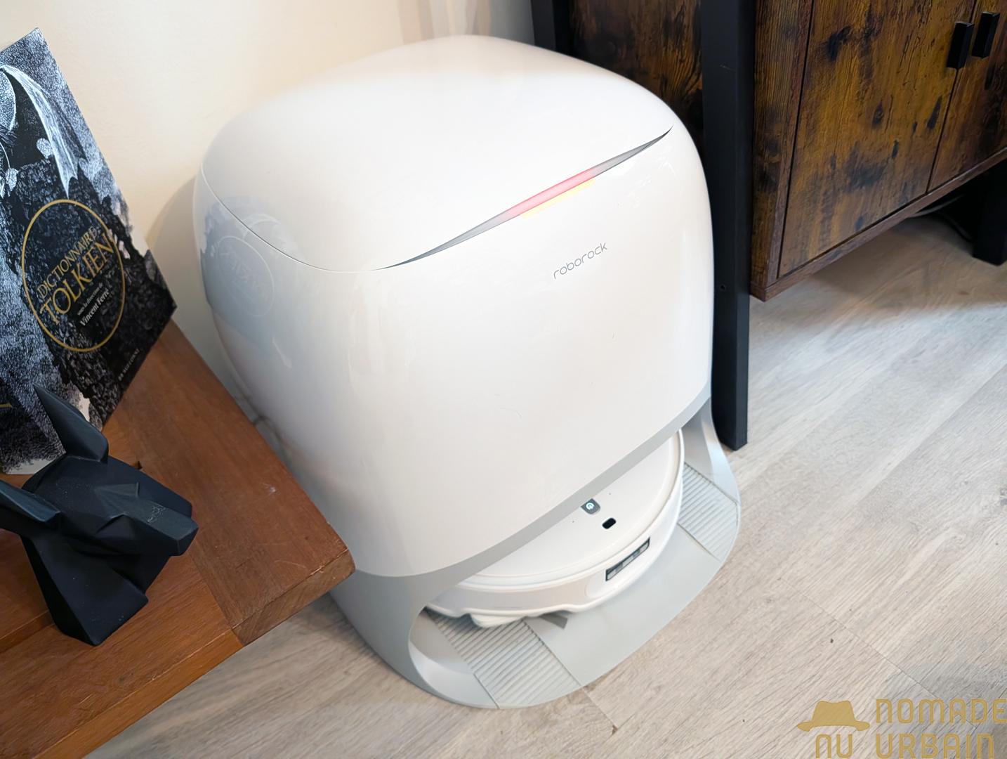 Station du Roborock Qrevo Curv 2 Pro : un design "OVNI" toujours aussi efficace