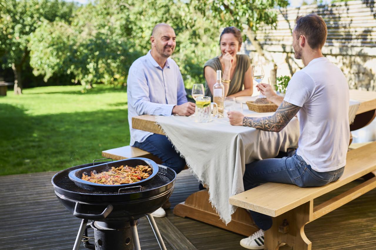 Plancha, plaque pizza, grill viande : Cinq formats pour les usages du barbecue
