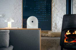 Samsung x Erwan Bouroullec : Music Studio 5 et 7 misent sur un orbe central et une façade monolithique