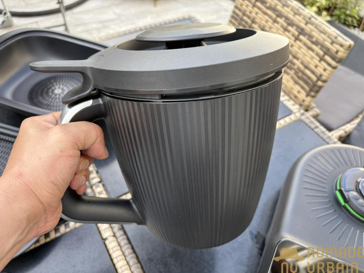 Design du Vorwerk Thermomix TM7 : une rupture esthétique assumée