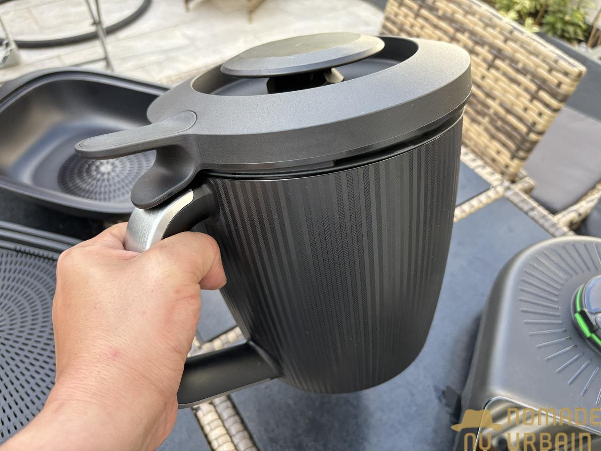 Design du Vorwerk Thermomix TM7 : une rupture esthétique assumée