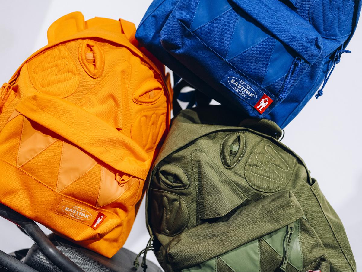 Eastpak x Walter Van Beirendonck remet un visage de monstre sur le Padded Pak’r