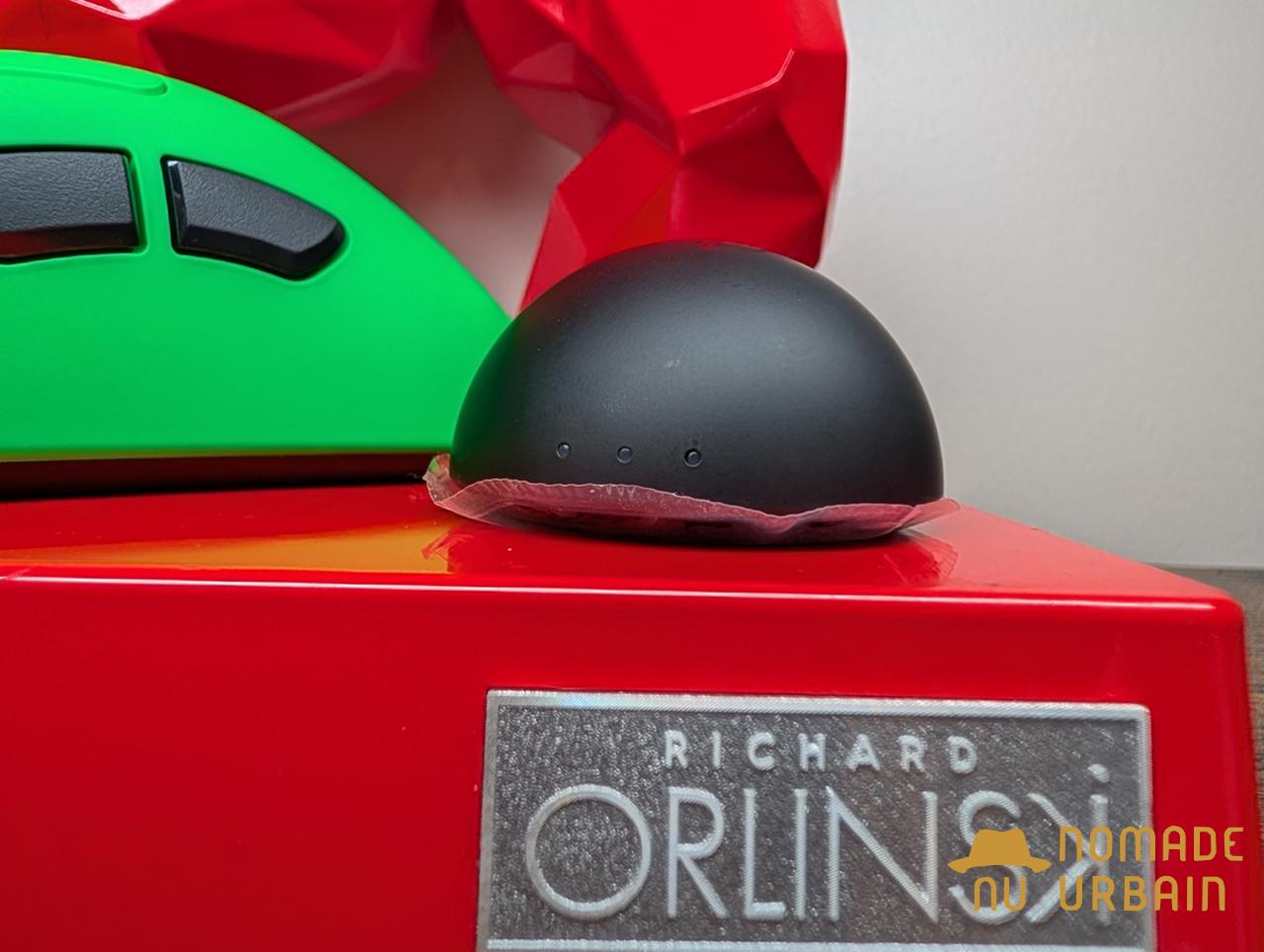 Une demie sphère hypersensible 