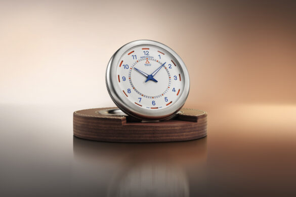 Jaeger-LeCoultre réveille une pendulette d’un autre temps sans trahir la grande horlogerie