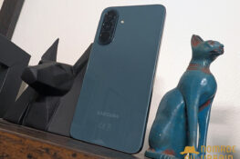 Le Galaxy A37 rassure plus qu’il ne surprend, et c’est là que son prix dérange