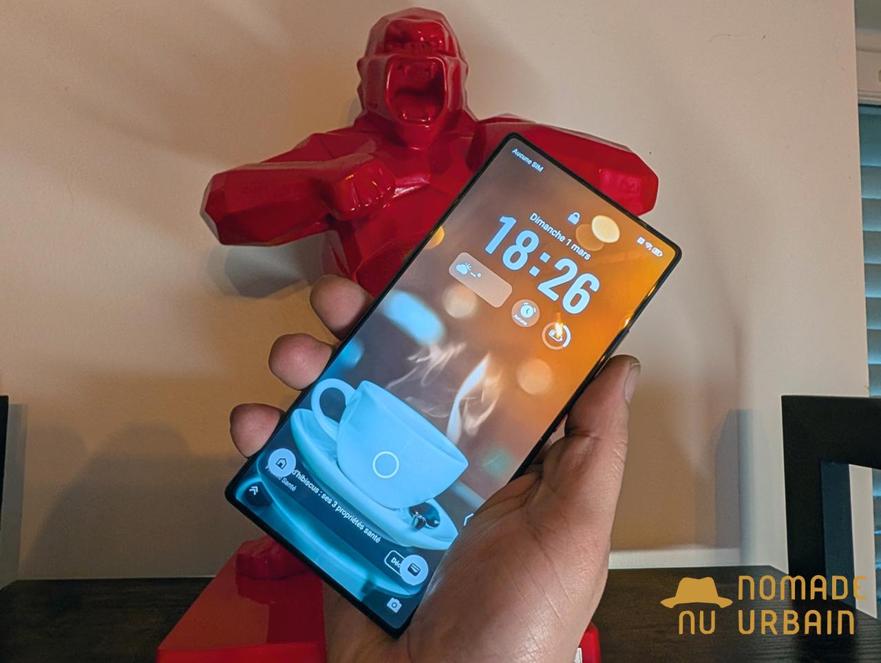 Prise en main du Nubia Z80 Ultra : massive et élégante