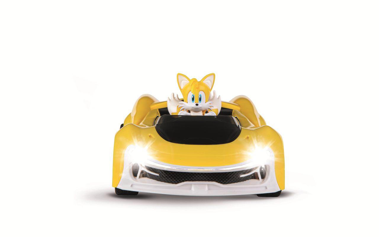 Carrera RC Sonic Racing CrossWorlds Tails, voiture jaune, phares LED