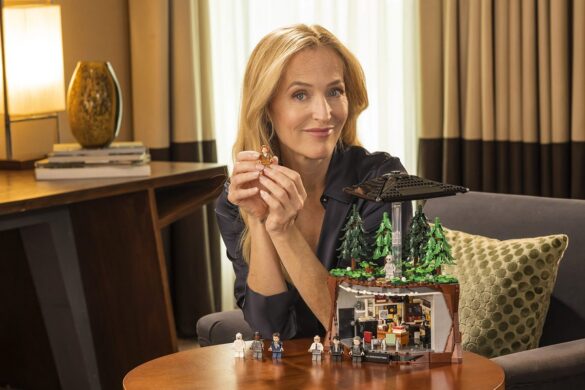 La vérité est ailleurs, cette maxime n&rsquo;a jamais été aussi palpable avec ce set Lego qui sort de la poussière le bureau de Mulder et ses amis ovnis